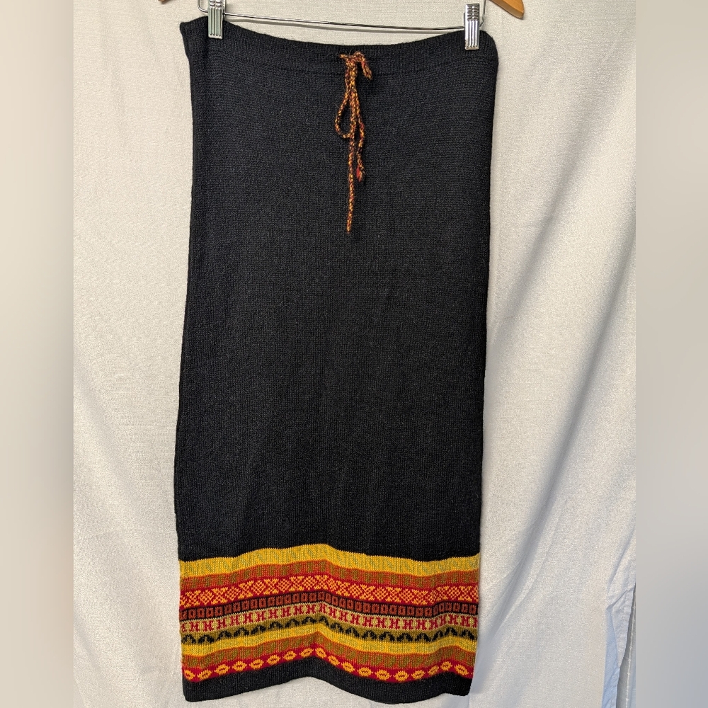 Peruvian Alpaca Black Fringe Poncho Sweater And Matching Maxi Skirt - Picture 6 of 16